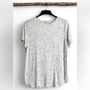 Old Navy Light Gray Short Sleeve Tee